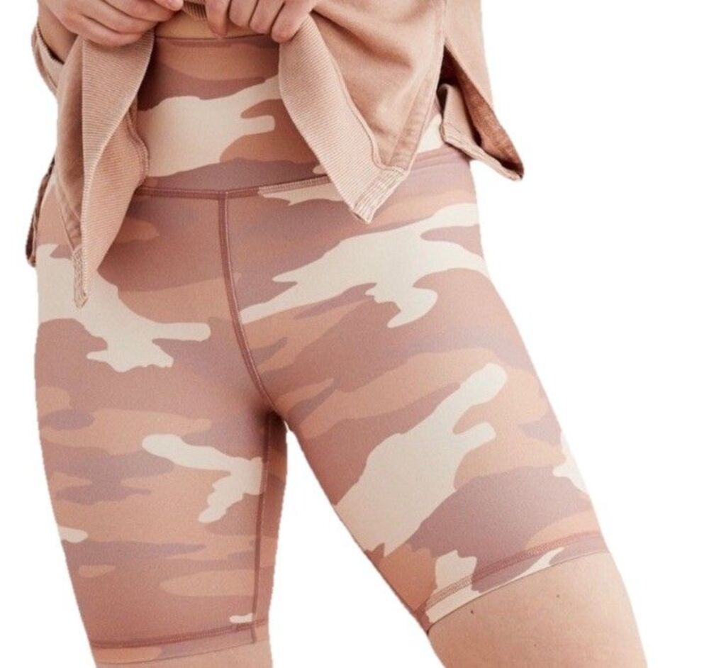 Aerie Biker Shorts Size Small Tan Camo Lounge Workout